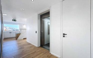 Attic flat 6.5 rooms - image - 10