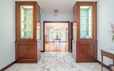 Apartment 8 rooms - image - 2