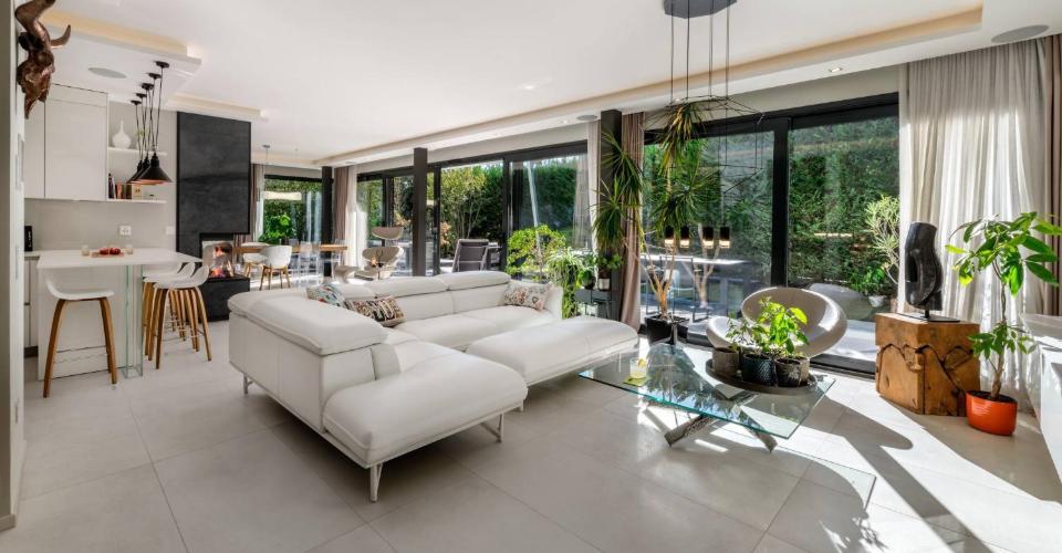 Superbe villa contemporaine très haut de gamme, Minergie. En exclusivité !