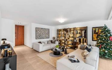 Apartment 4 rooms - image - 3