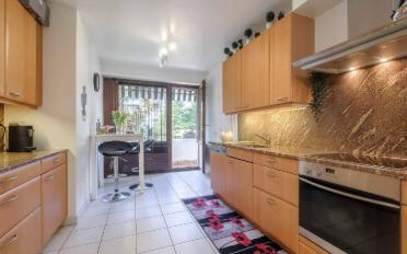 Apartment 6 rooms - image - 5