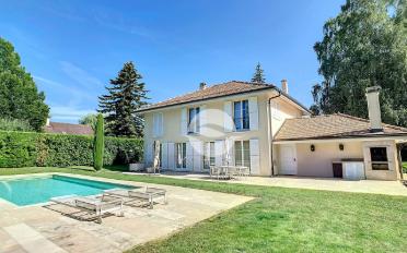 Maison 6.5 pièces - image - 1