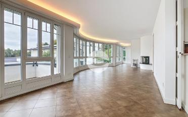 Apartment 5 rooms - image - 2