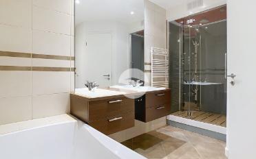 Apartment 5 rooms - image - 11