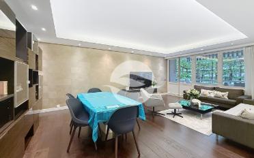 Furnished flat 6 rooms - image - 2