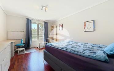 Einfamilienhaus 10.5 Zimmer - image - 10