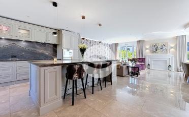 Maison 7.5 pièces - image - 2
