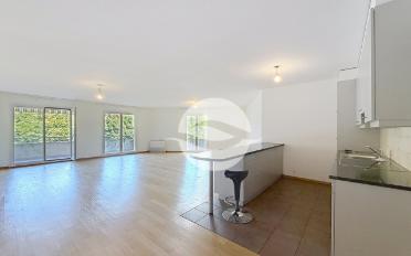 Apartment 5 rooms - image - 1