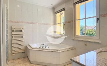 Einfamilienhaus 6.5 Zimmer - image - 11