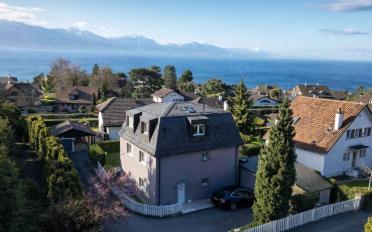 Villa 6.5 pièces - image - 1