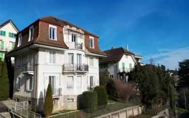 Single house 15 rooms - image - 1