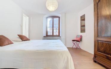Maison contiguë 11 pièces - image - 7