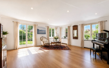 Villa 9.5 Zimmer - image - 7
