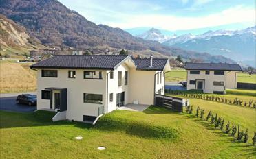 Doppeleinfamilienhaus 5.5 Zimmer - image - 1