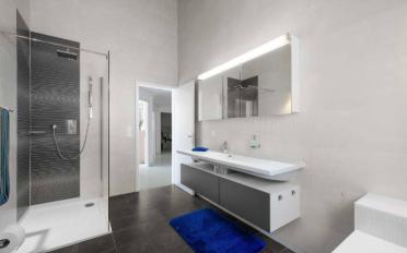 Doppeleinfamilienhaus 7.5 Zimmer - image - 10