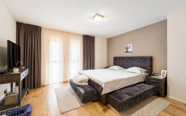 Row house 8 rooms - image - 7
