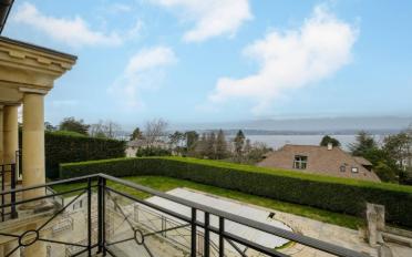 Villa 18 Zimmer - image - 3