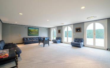 Villa 18 Zimmer - image - 12
