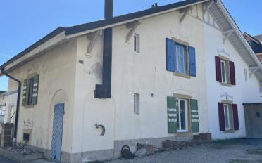 Bifamiliar house - image - 2