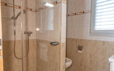 Villa 4.5 Zimmer - image - 8