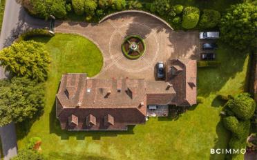 Single house 12 rooms - image - 1