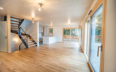 Reihenfamilienhaus 6.5 Zimmer - image - 1