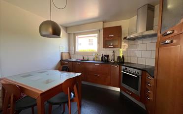 Maison contiguë 7 pièces - image - 9