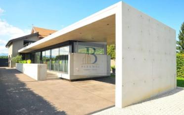 Villa 9 pièces - image - 2