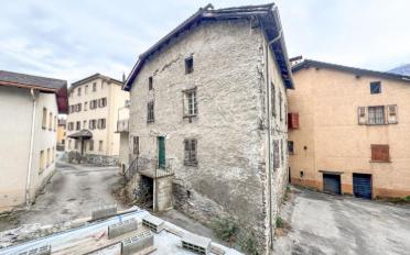 Einfamilienhaus 10 Zimmer - image - 1