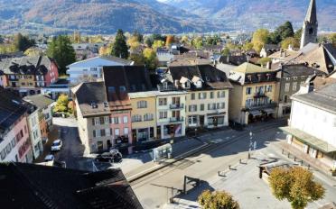 Wohngebäude 15.5 Zimmer - image - 1