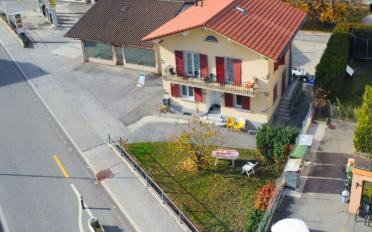 Immeuble résidentiel 9 pièces - image - 4