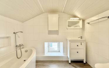 Single house 8 rooms - image - 10