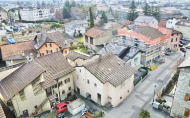 Immeuble résidentiel 11.5 pièces - image - 2