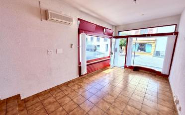 Residential building 4 rooms - image - 7