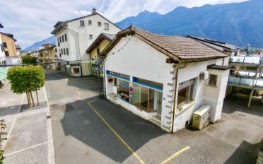 Residential building 4 rooms - image - 1