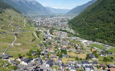 Building land - image - 9