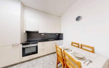 Apartment 5 rooms - image - 2
