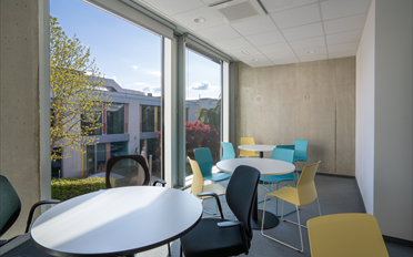 Office - image - 8