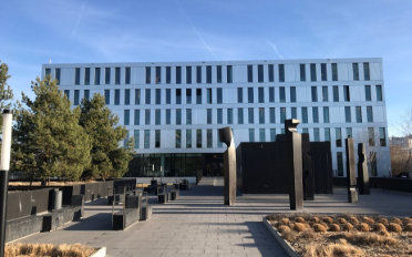 Place souterraine - image - 2