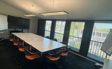 Office - image - 8