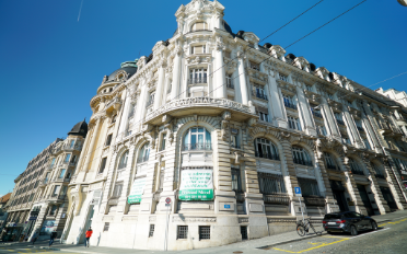 Office - image - 1