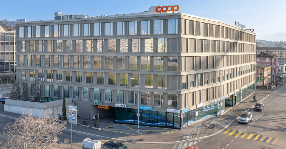 Vos bureaux au dernier étage dans le dy…