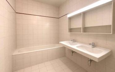 Apartment 5 rooms - image - 8