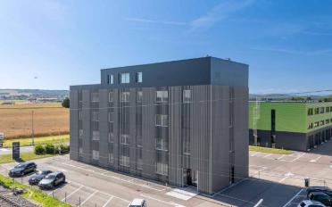 Office - image - 1