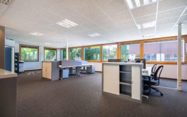 Office - image - 7