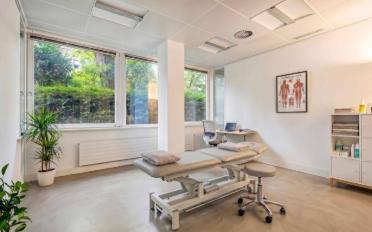 Office - image - 6