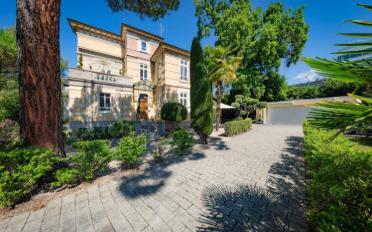 Villa 10 pièces - image - 1
