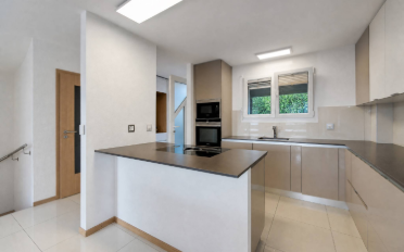 Maison contiguë 5.5 pièces - image - 2