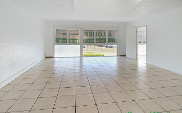 Office - image - 7