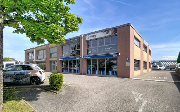 Office - image - 10